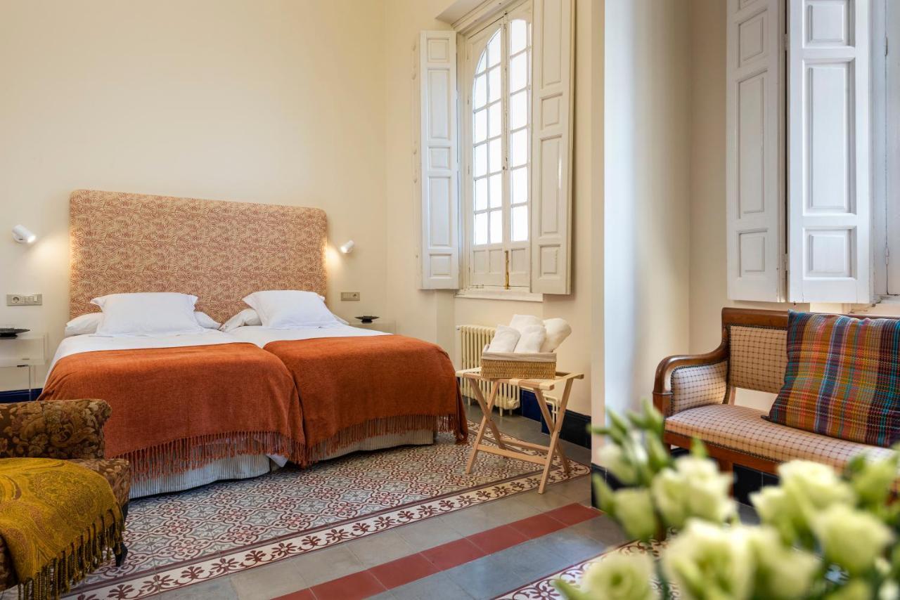 Villa Alfonso, Restored Palace House With Gardens And Monuments Views Sevilla Exterior foto