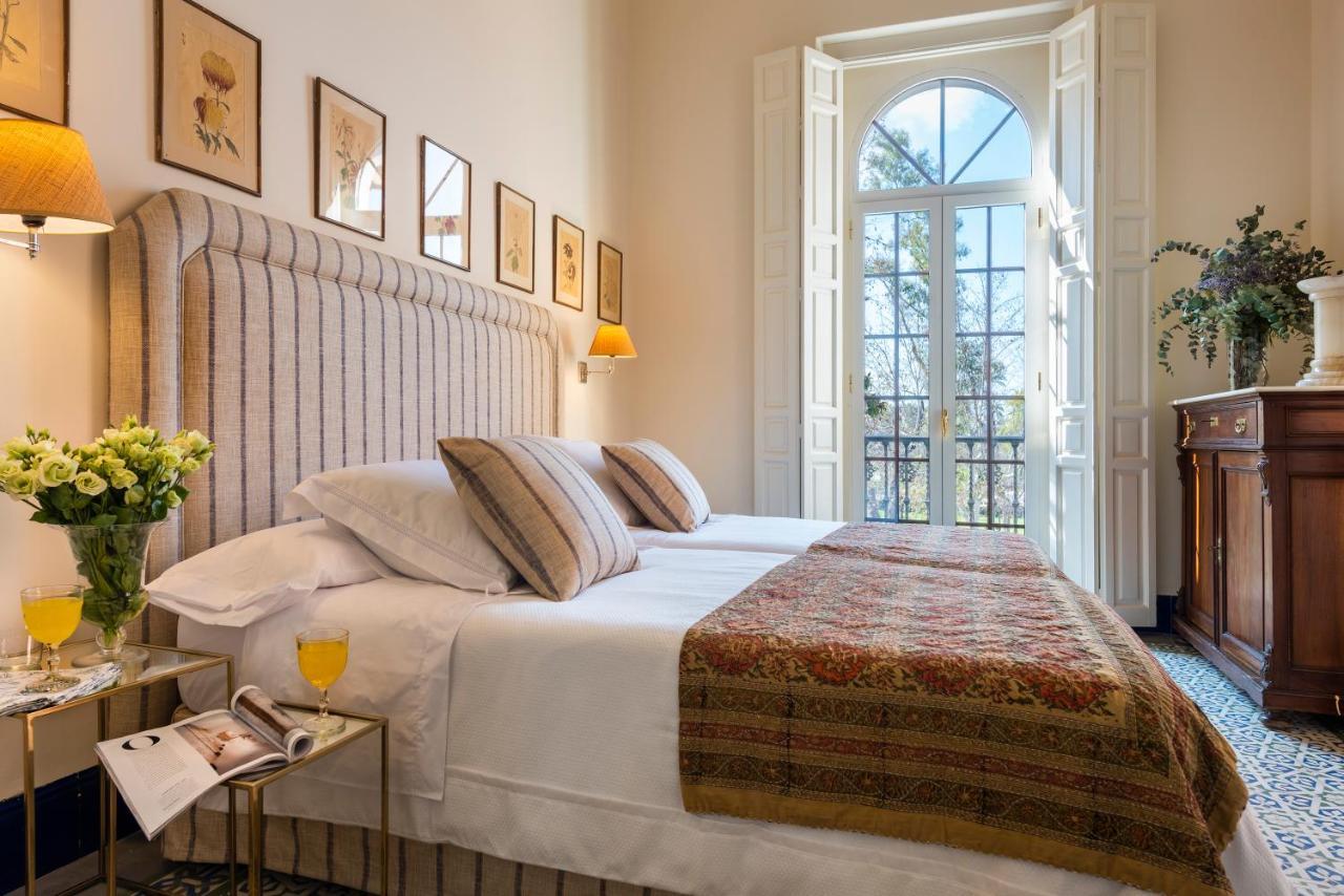 Villa Alfonso, Restored Palace House With Gardens And Monuments Views Sevilla Exterior foto