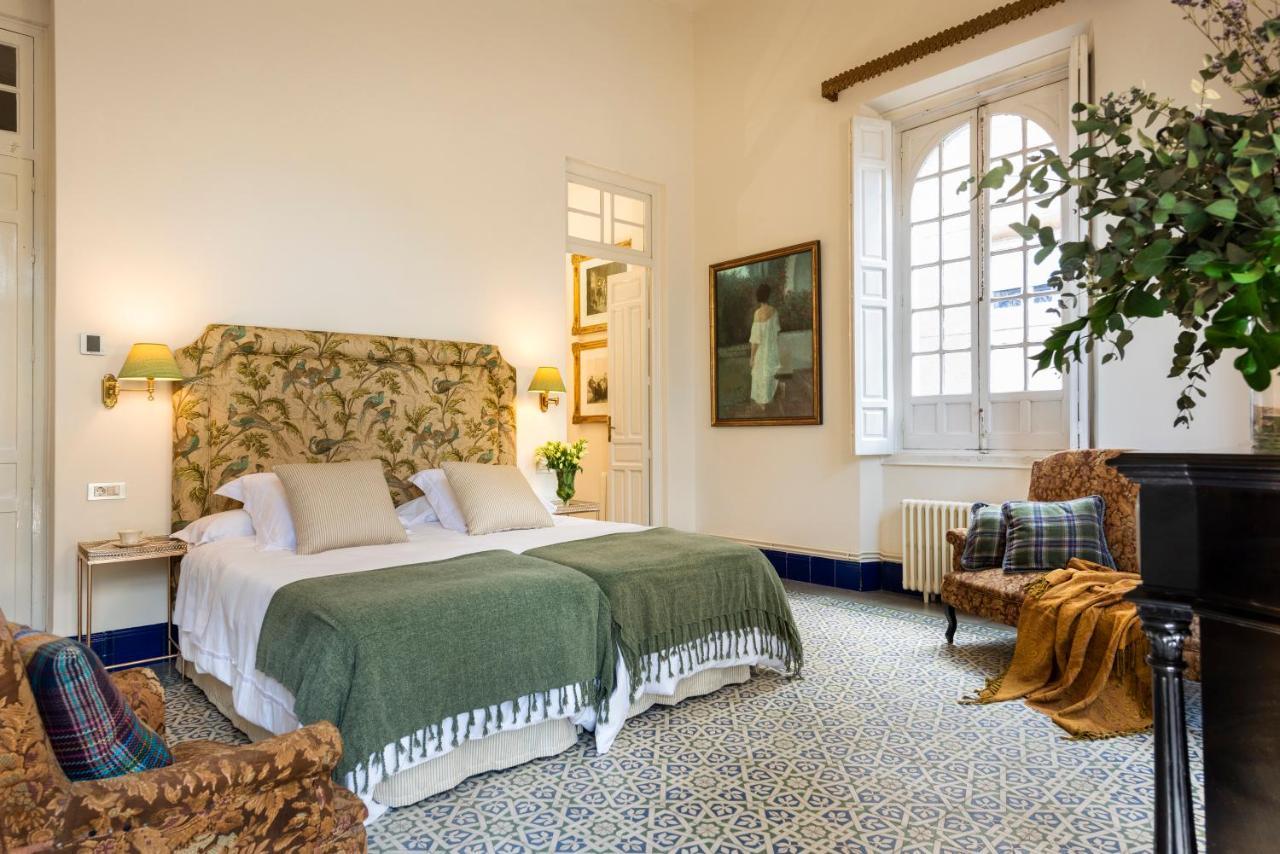 Villa Alfonso, Restored Palace House With Gardens And Monuments Views Sevilla Exterior foto