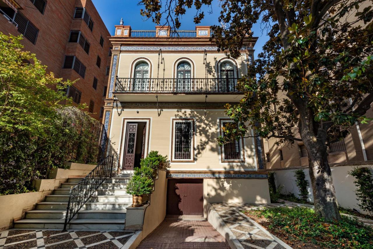 Villa Alfonso, Restored Palace House With Gardens And Monuments Views Sevilla Exterior foto