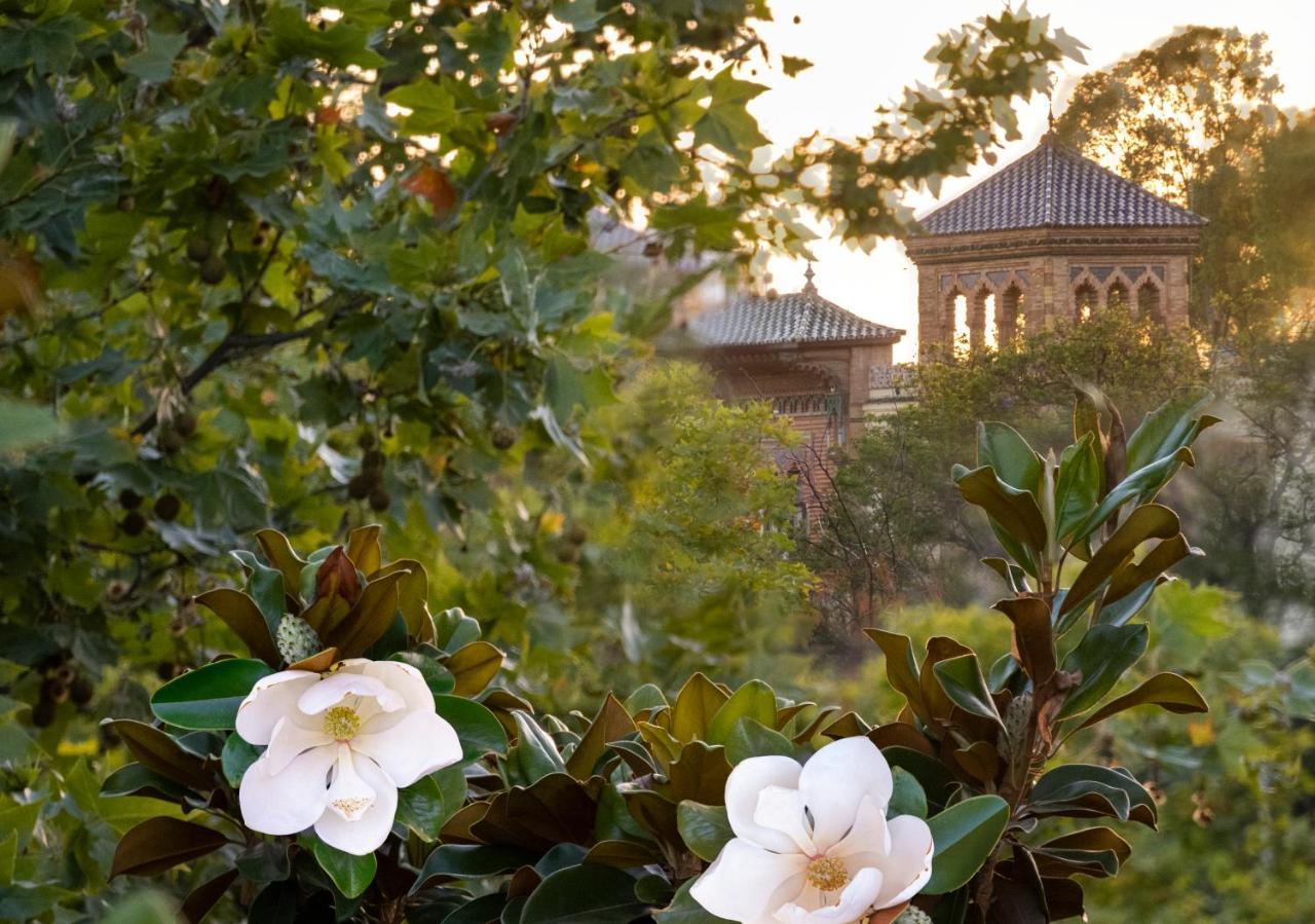 Villa Alfonso, Restored Palace House With Gardens And Monuments Views Sevilla Exterior foto