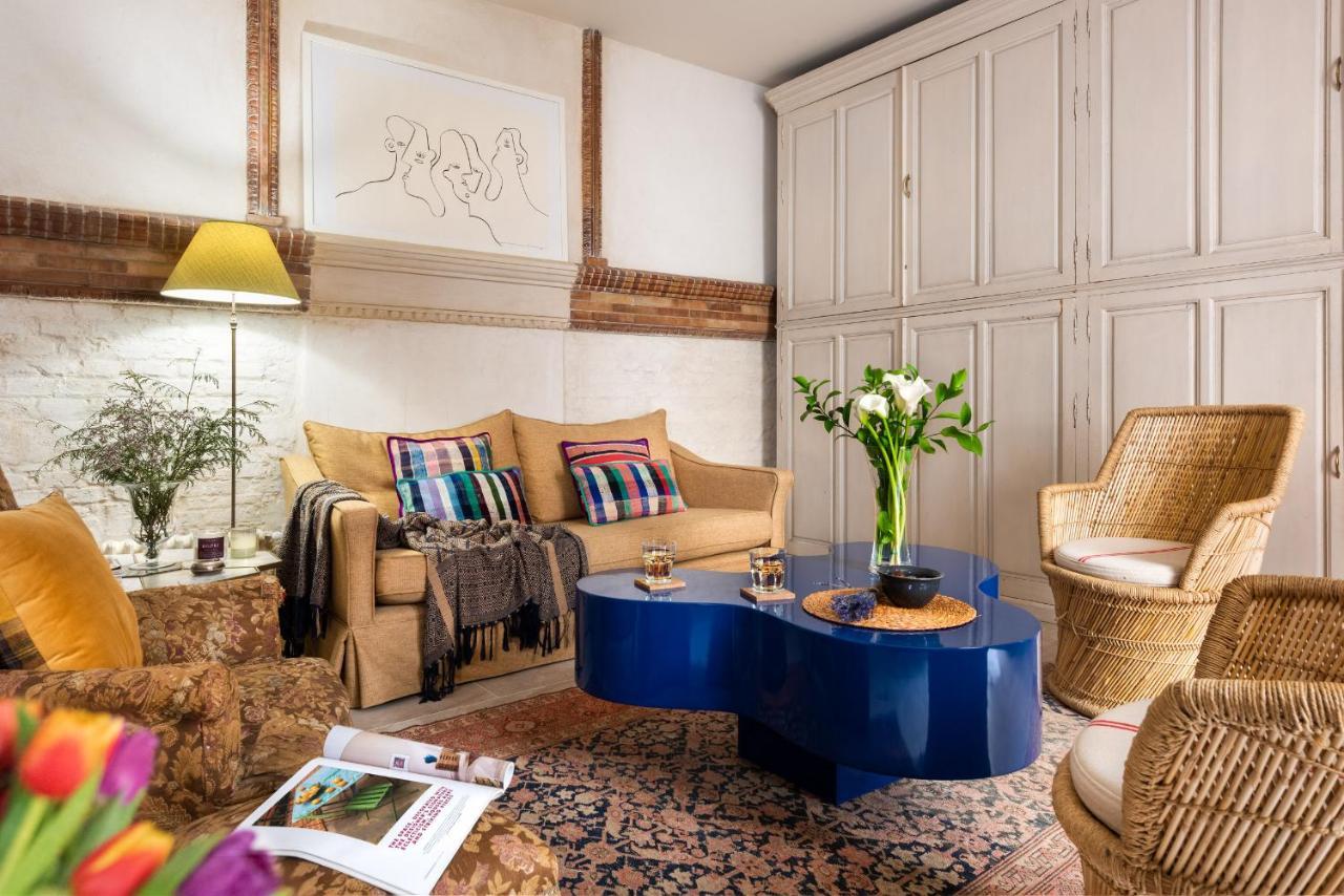 Villa Alfonso, Restored Palace House With Gardens And Monuments Views Sevilla Exterior foto